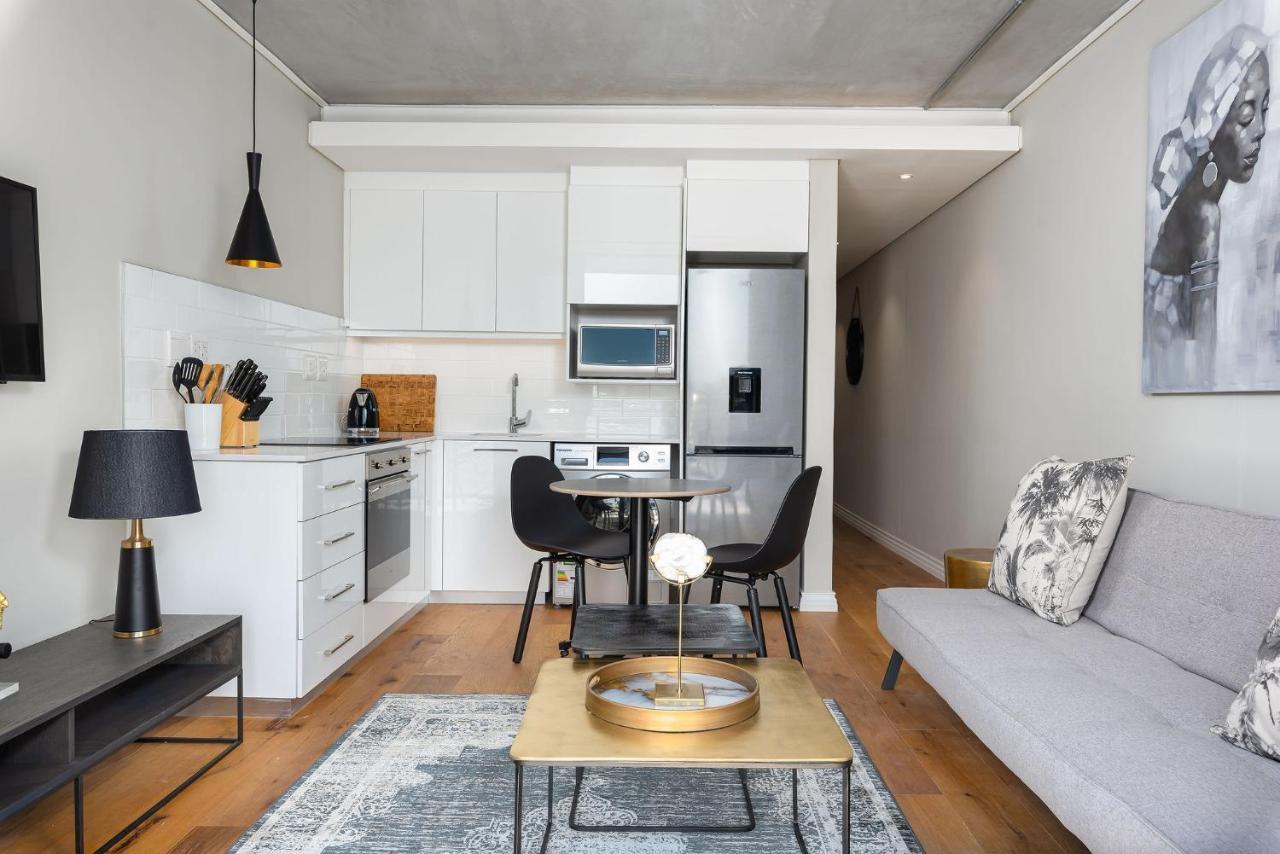 The Docklands Luxury Apartments Cape Town Exterior photo