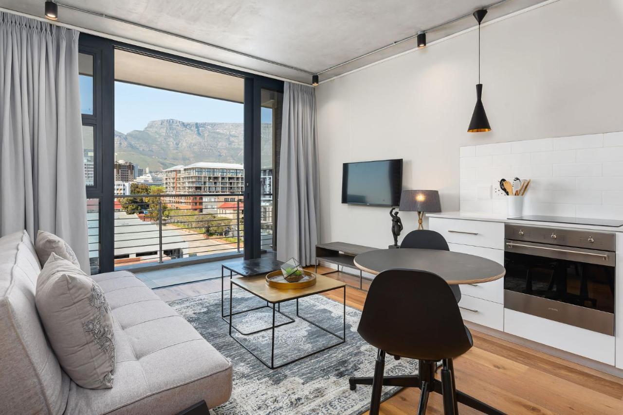 The Docklands Luxury Apartments Cape Town Exterior photo